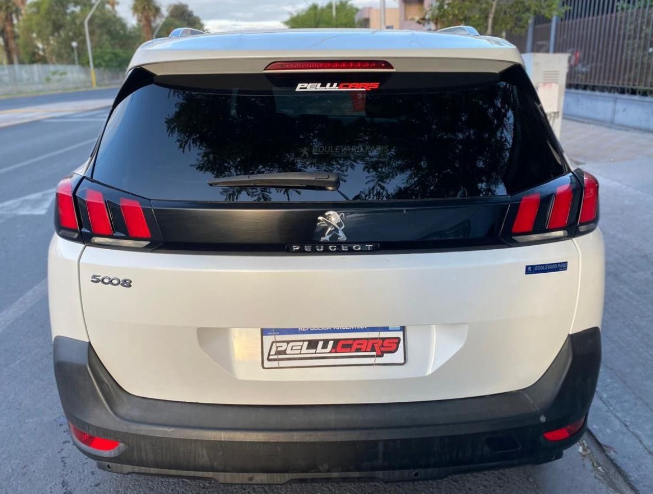 Peugeot 5008 Usado en San Juan, deRuedas