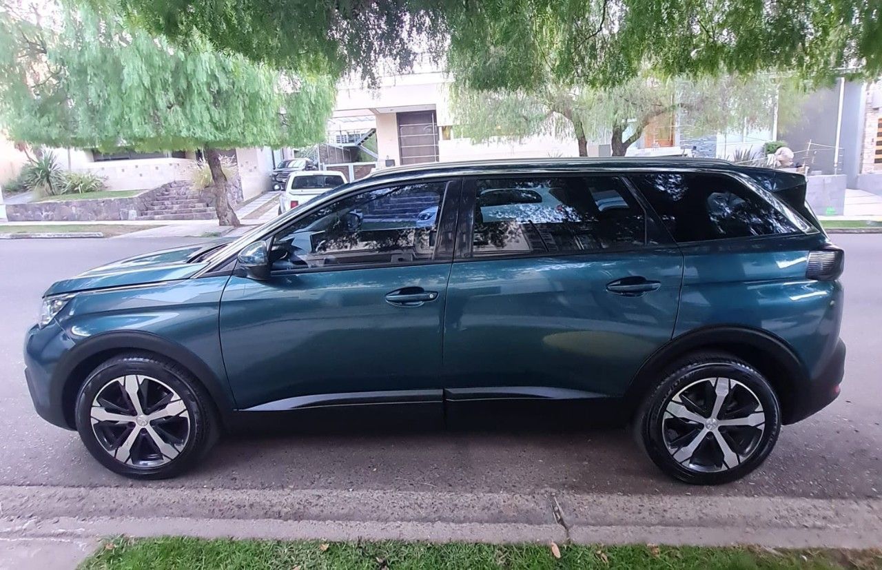 Peugeot 5008 Usado en Mendoza, deRuedas