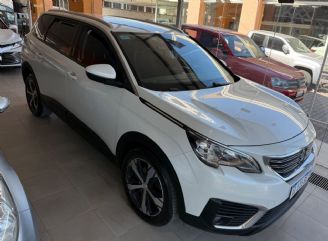 Peugeot 5008 Usado en Mendoza Financiado