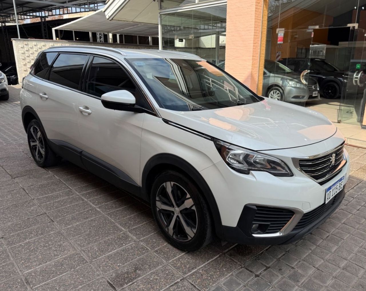 Peugeot 5008 Usado Financiado en Mendoza, deRuedas