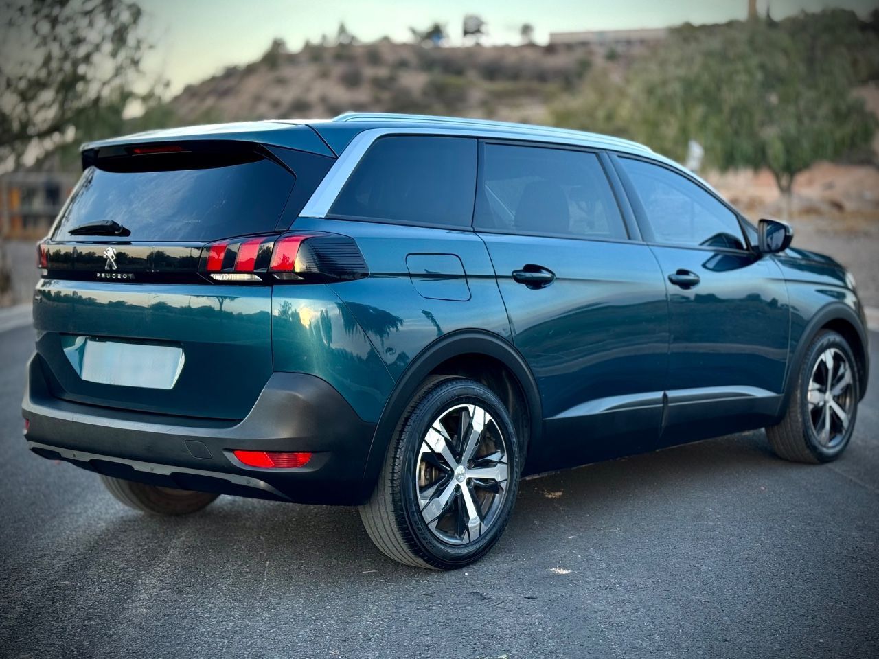 Peugeot 5008 Usado Financiado en Mendoza, deRuedas