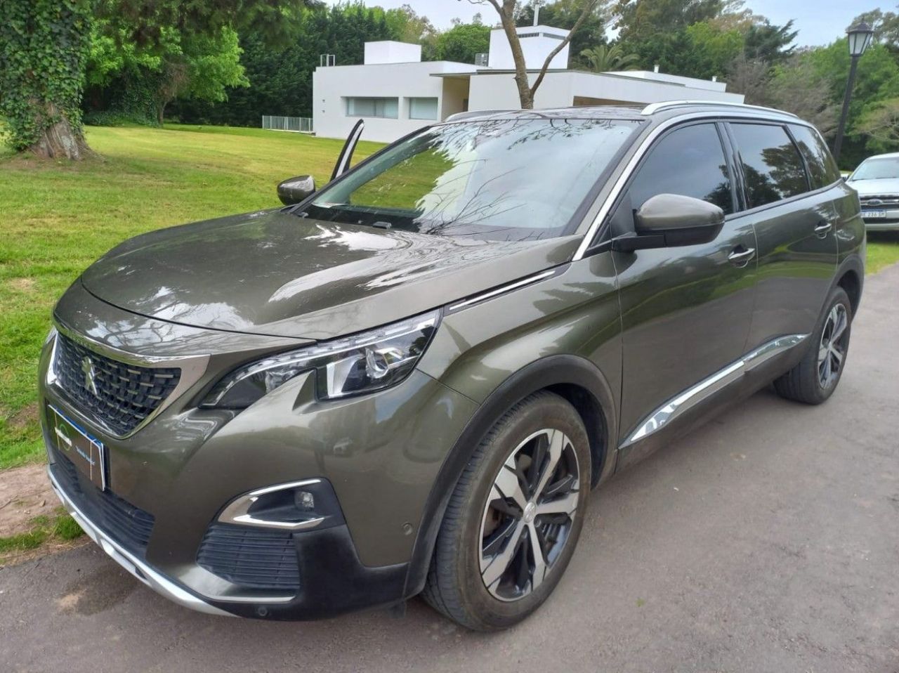 Peugeot 5008 Usado Financiado en Buenos Aires, deRuedas