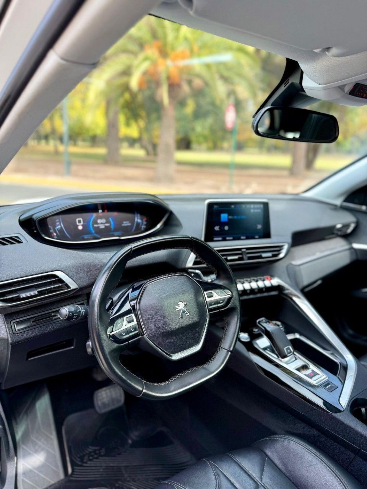 Peugeot 5008 Usado Financiado en Mendoza, deRuedas