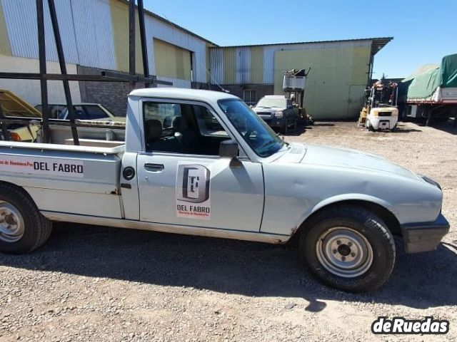 Peugeot 504 Usada en Mendoza, deRuedas