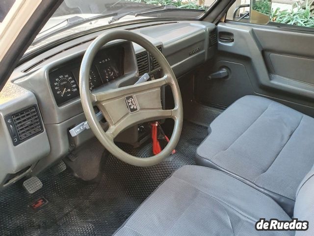 Peugeot 504 Usada en Mendoza, deRuedas