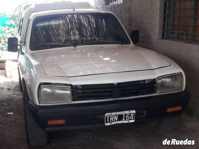 Peugeot 504 Usada en Mendoza, deRuedas