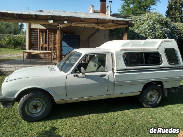 Peugeot 504 Usada en Mendoza, deRuedas