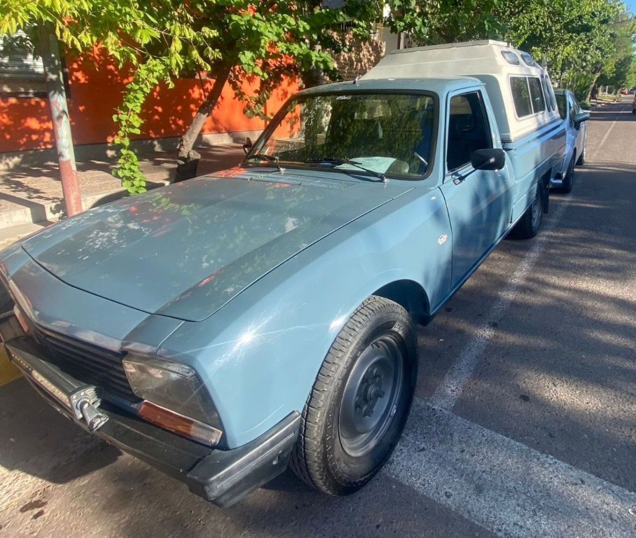 Peugeot 504 Pick-Up Usada en Mendoza, deRuedas