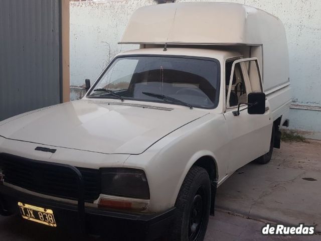 Peugeot 504 Pick-Up Usada en Mendoza, deRuedas