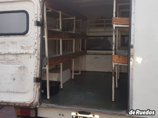 Peugeot 504 Pick-Up Usada en Mendoza, deRuedas
