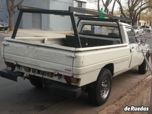 Peugeot 504 Pick-Up Usada en Mendoza, deRuedas