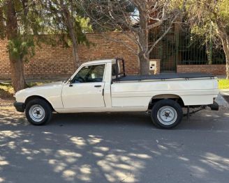 Peugeot 504 Pick-Up Usada en Mendoza