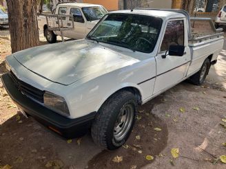 Peugeot 504 Pick-Up Usada en Mendoza