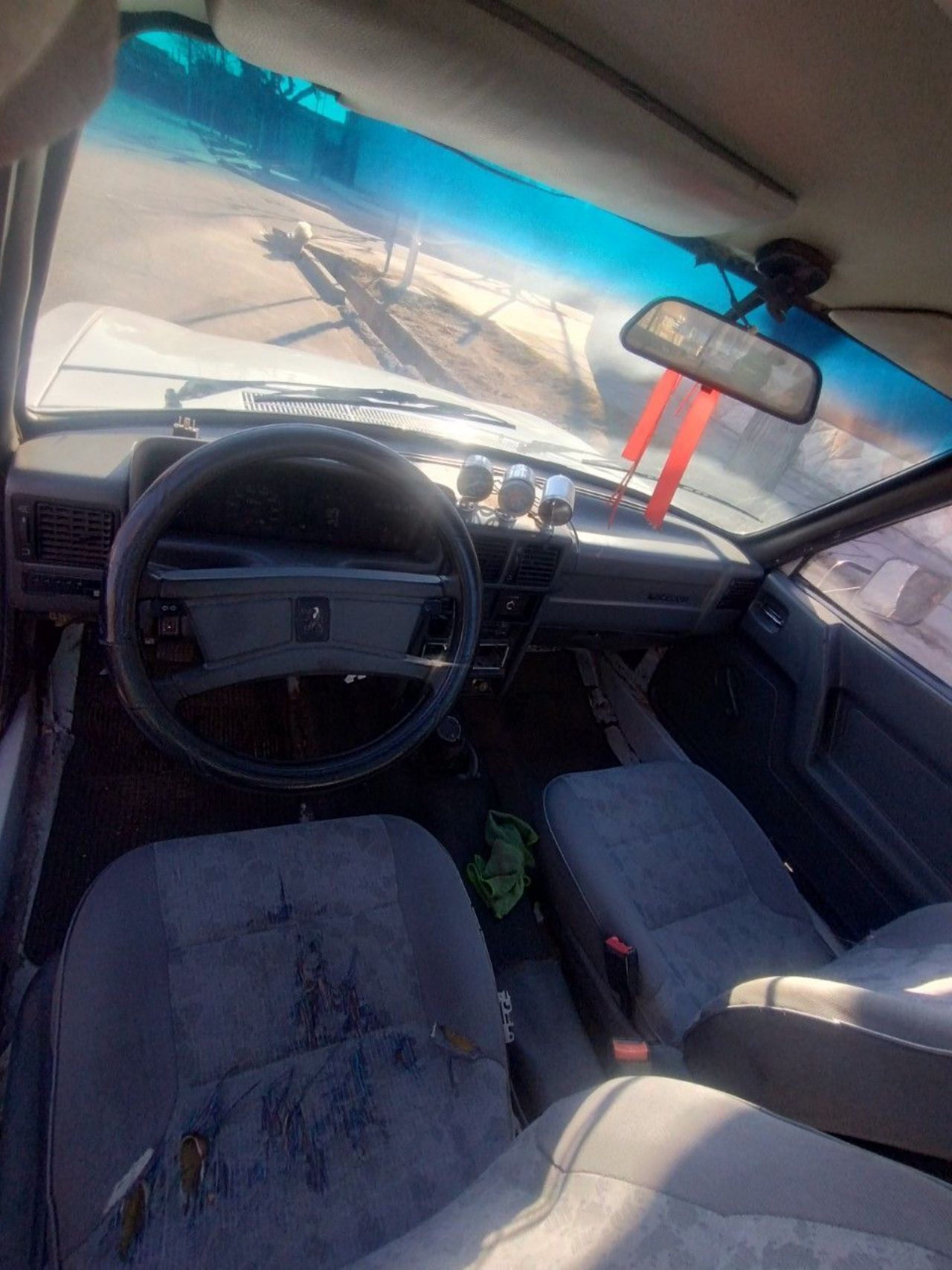 Peugeot 504 Pick-Up Usada en Mendoza, deRuedas