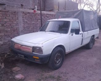 Peugeot 504 Pick-Up Usada en Mendoza