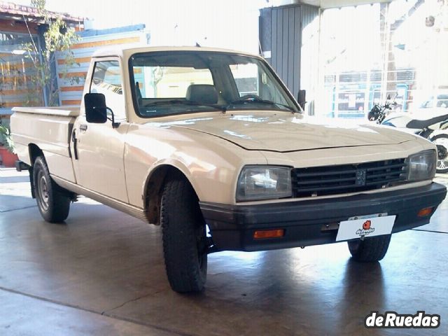 Peugeot 504 Pick-Up Usada en Mendoza, deRuedas