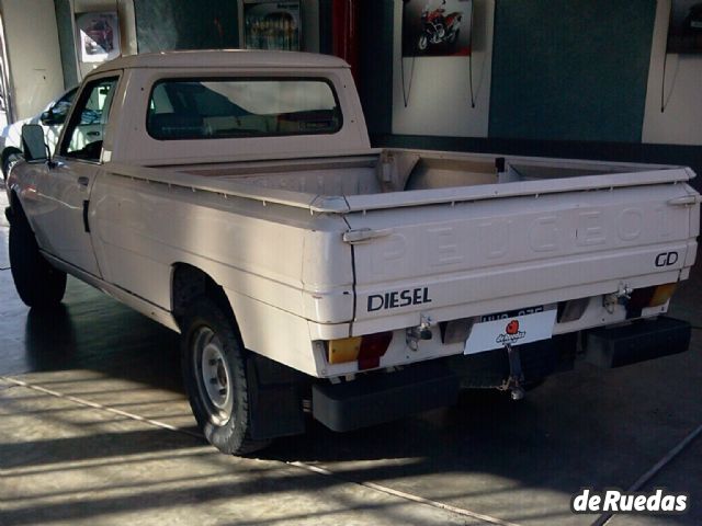 Peugeot 504 Pick-Up Usada en Mendoza, deRuedas