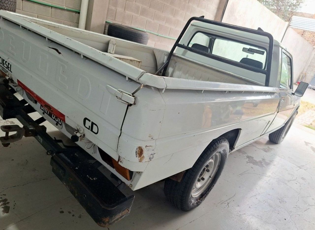 Peugeot 504 Pick-Up Usada en Mendoza, deRuedas