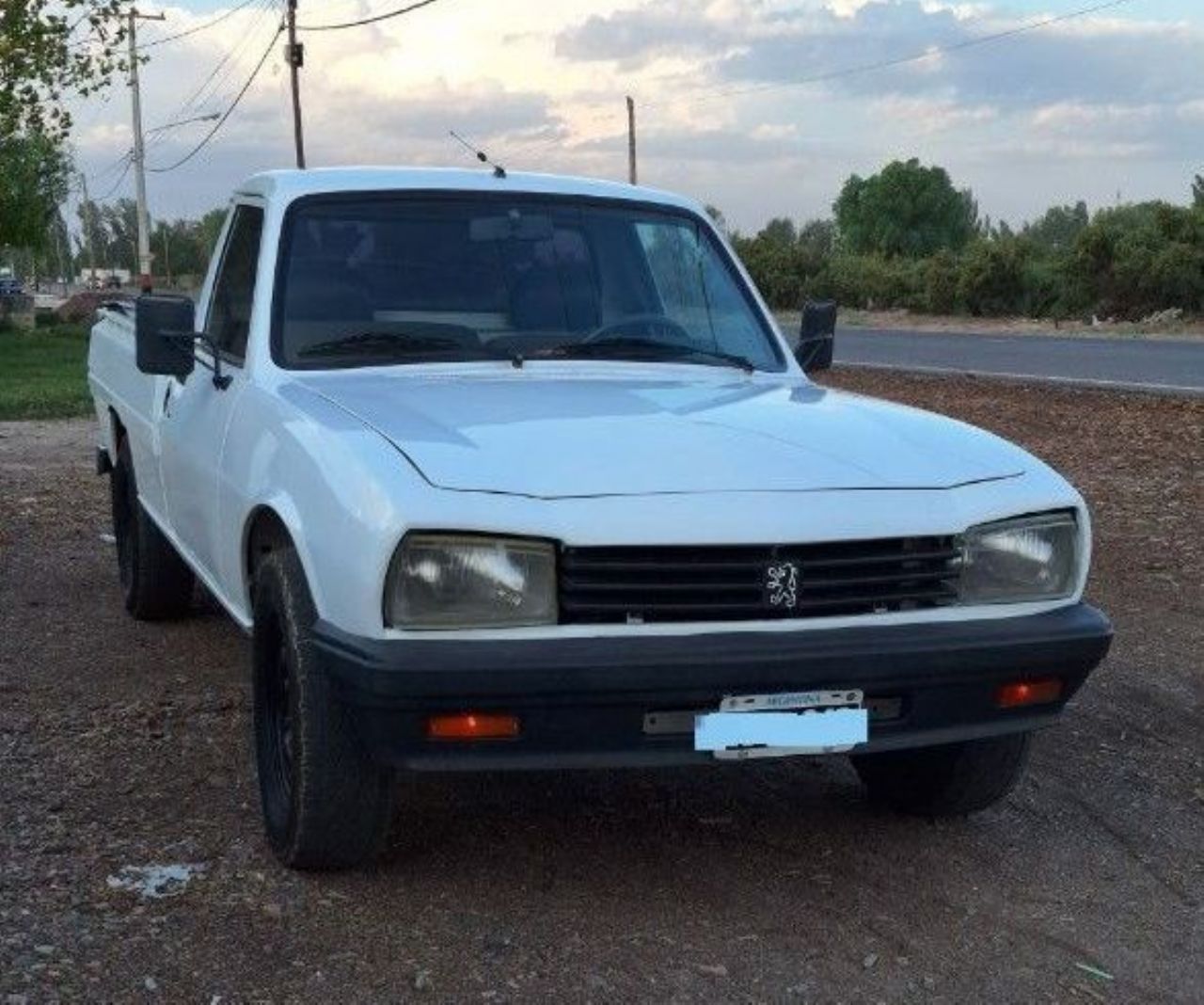 Peugeot 504 Pick-Up Usada en Mendoza, deRuedas