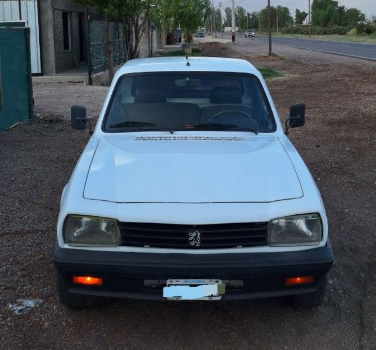 Peugeot 504 Pick-Up Usada en Mendoza, deRuedas