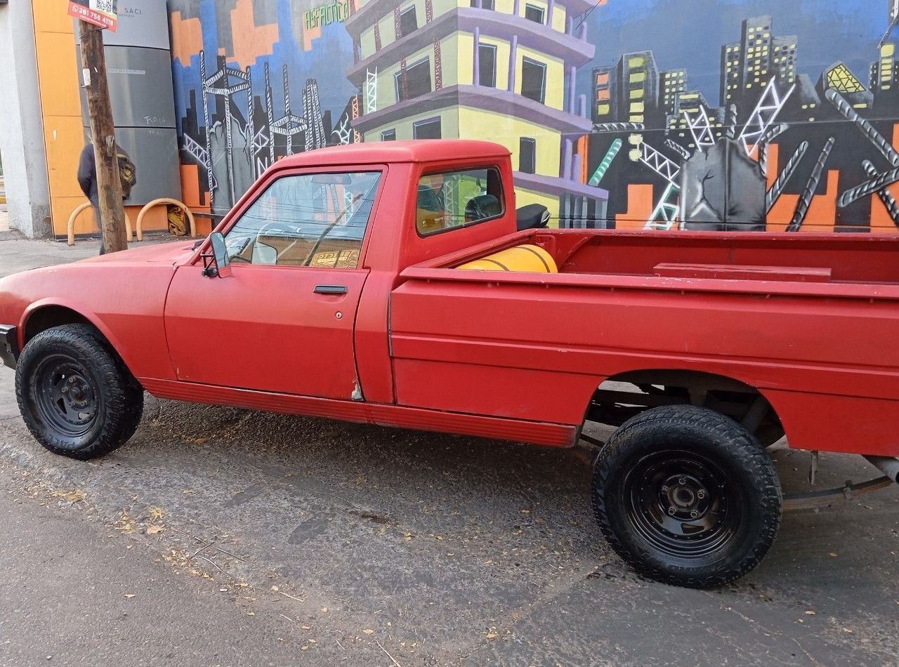 Peugeot 504 Pick-Up Usada en Mendoza, deRuedas