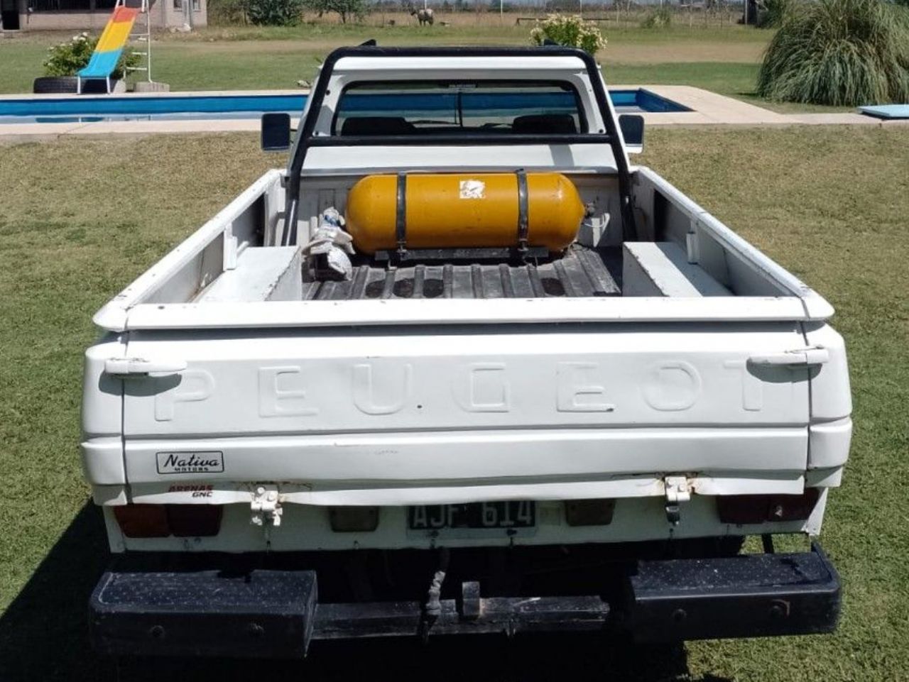 Peugeot 504 Pick-Up Usada en Mendoza, deRuedas