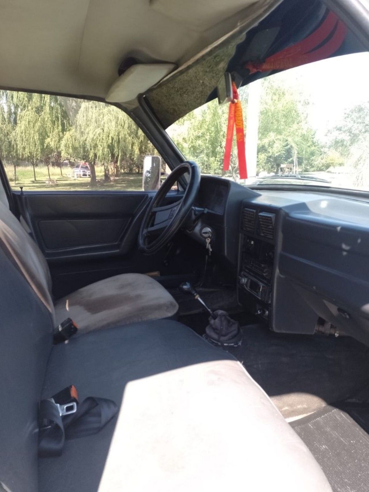 Peugeot 504 Pick-Up Usada en Mendoza, deRuedas