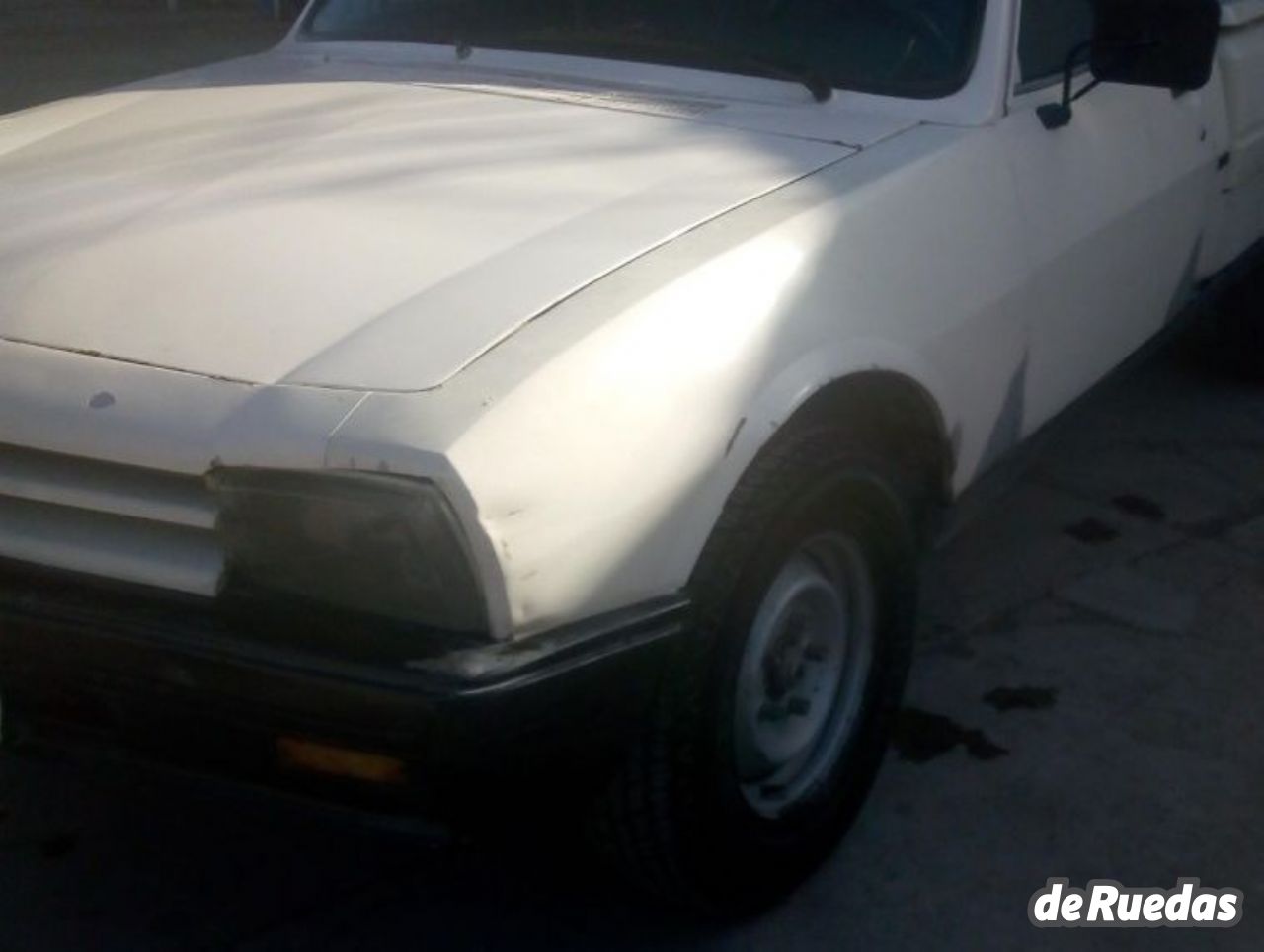 Peugeot 504 Pick-Up Usada en Mendoza, deRuedas