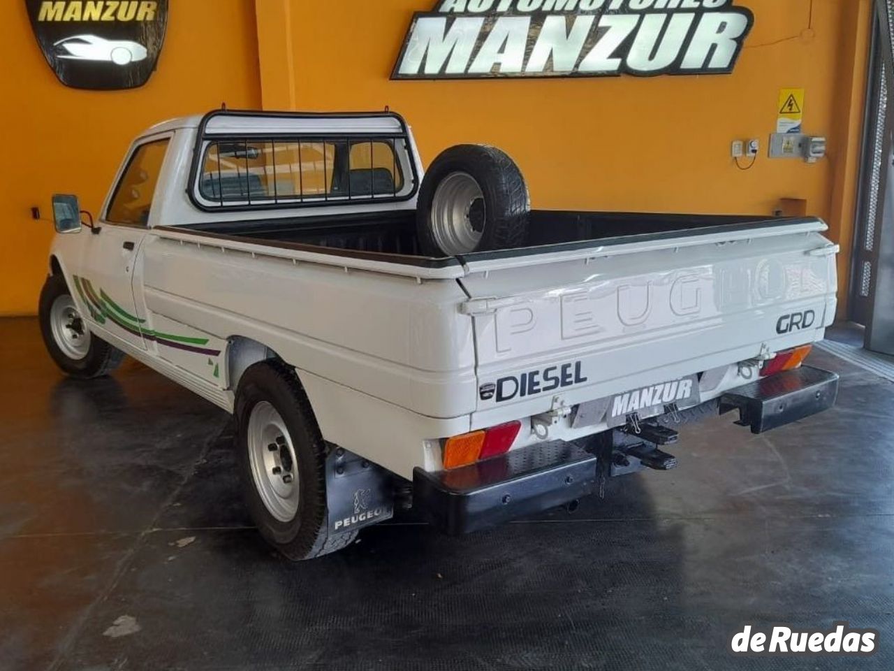 Peugeot 504 Pick-Up Usada en Mendoza, deRuedas