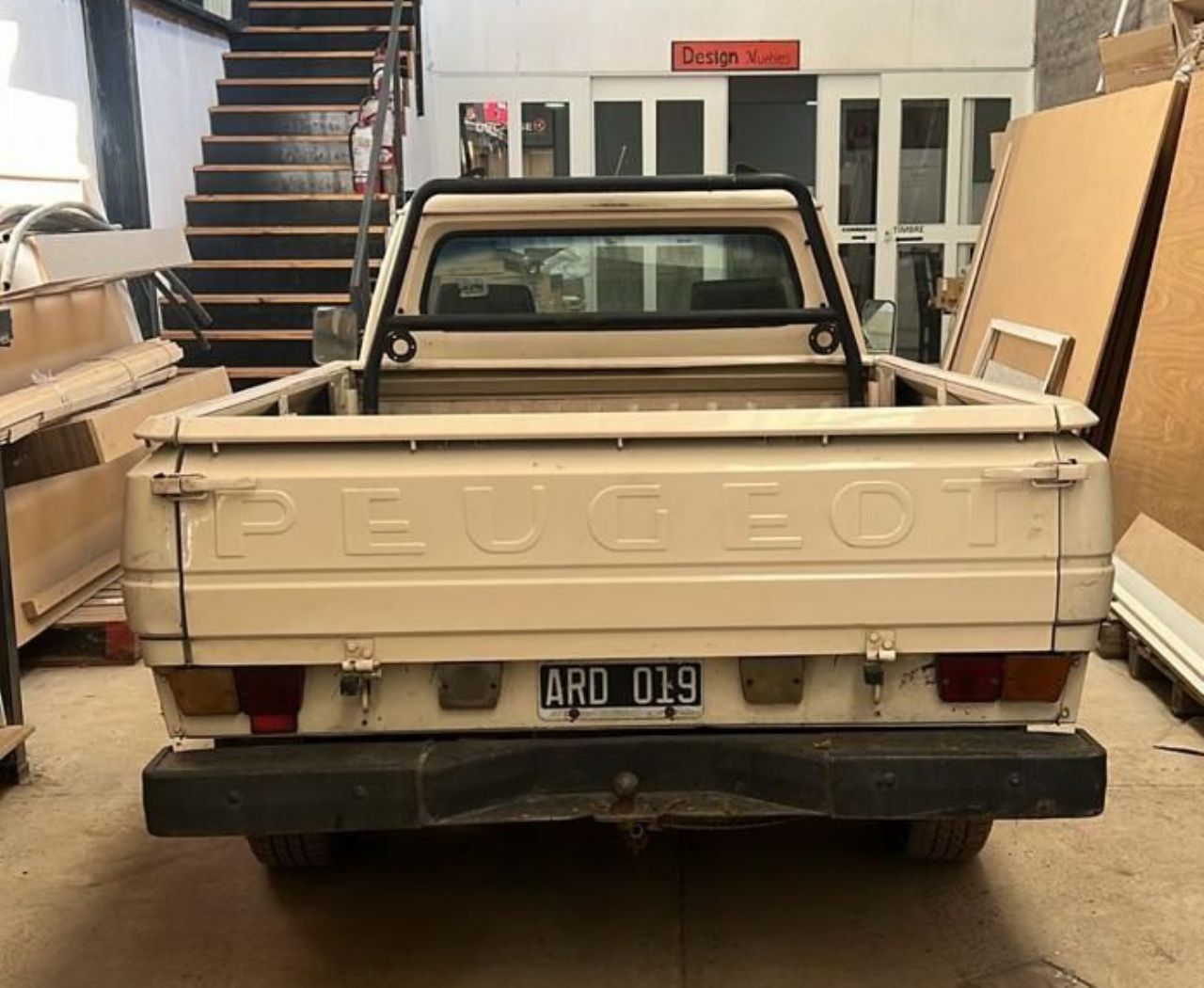 Peugeot 504 Pick-Up Usada en Mendoza, deRuedas