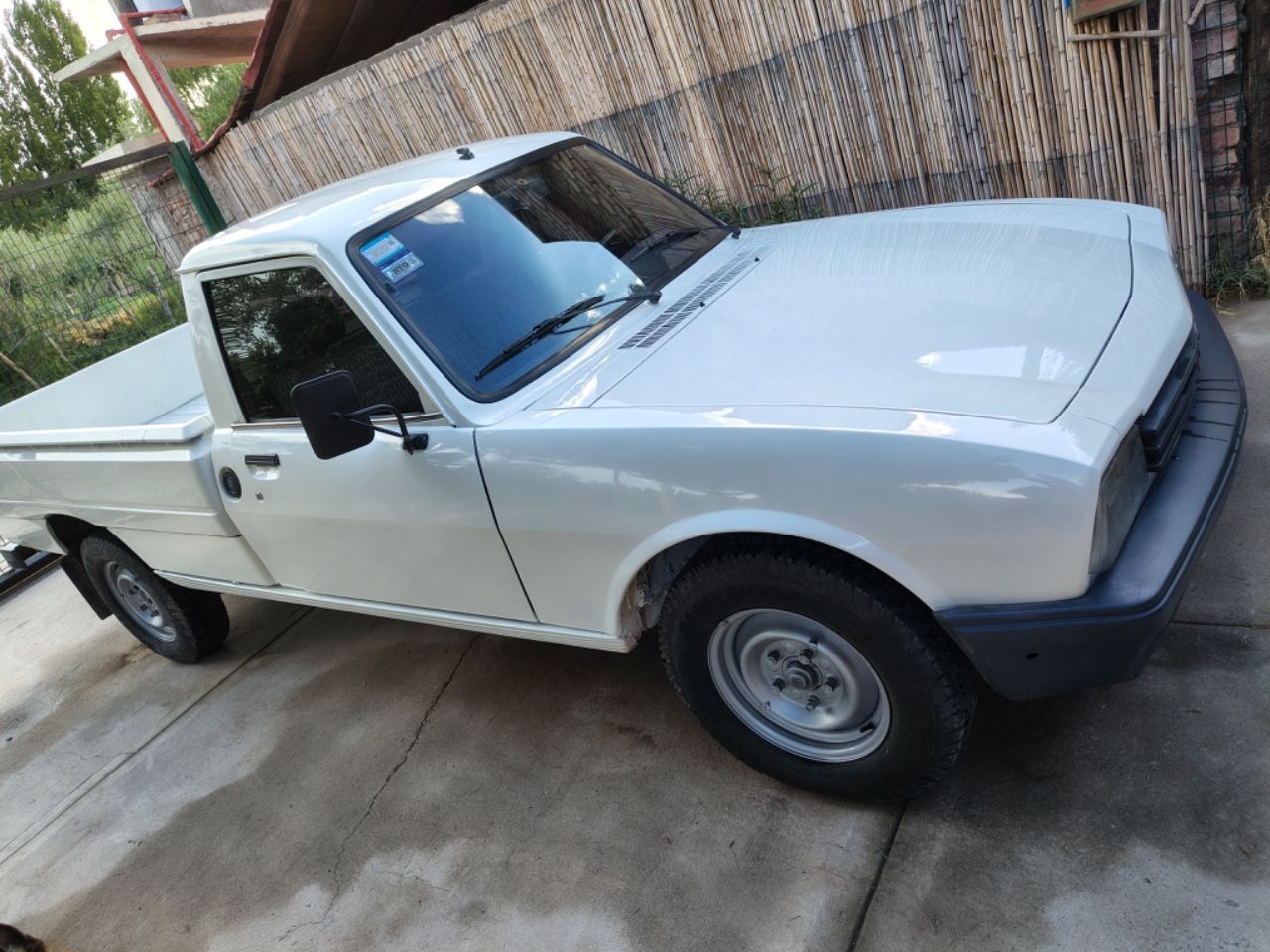 Peugeot 504 Pick-Up Usada en Mendoza, deRuedas