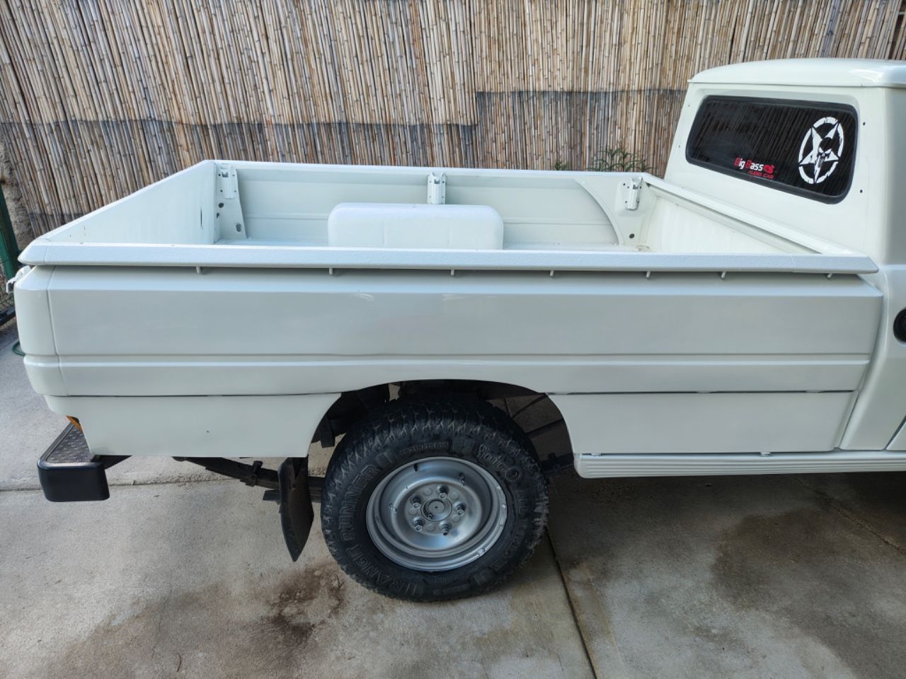 Peugeot 504 Pick-Up Usada en Mendoza, deRuedas