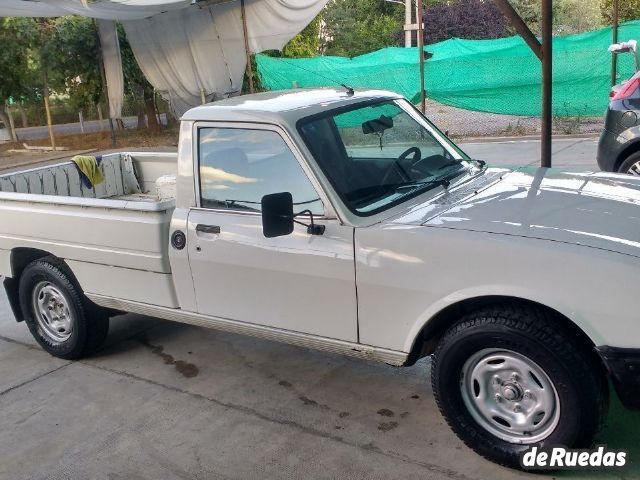 Peugeot 504 Pick-Up Usada en Mendoza, deRuedas