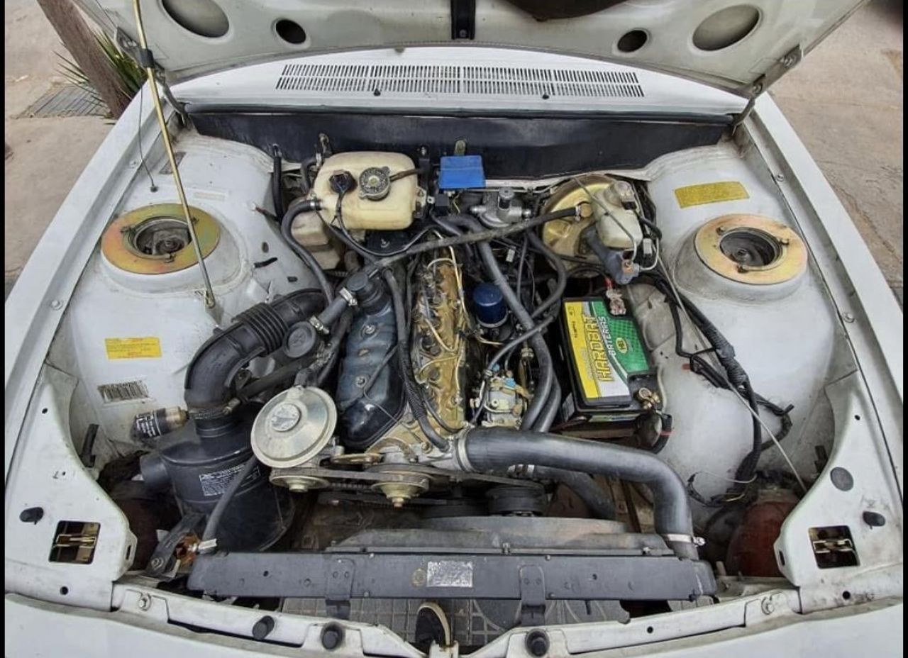 Peugeot 504 Pick-Up Usada en Mendoza, deRuedas