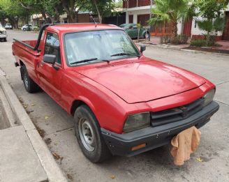 Peugeot 504 Pick-Up Usada en Mendoza