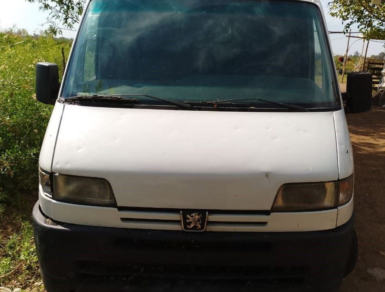 Peugeot Boxer Usada en Mendoza, deRuedas