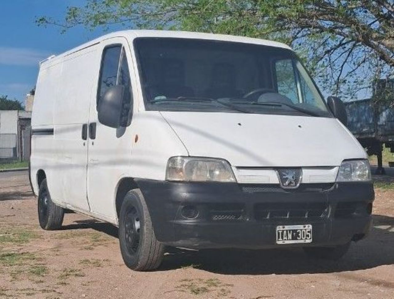 Peugeot Boxer Usada en Buenos Aires, deRuedas