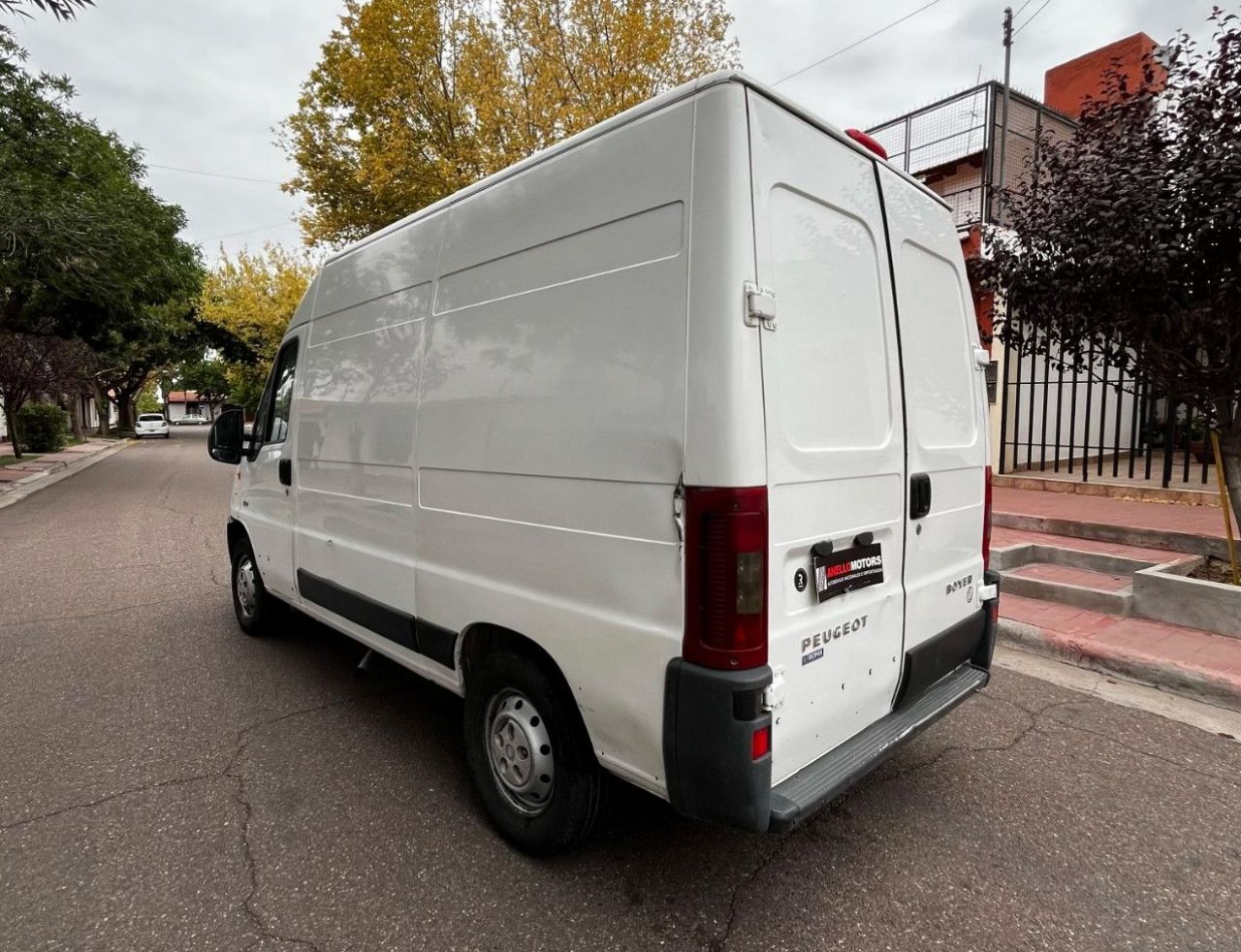 Peugeot Boxer Usada en Mendoza, deRuedas