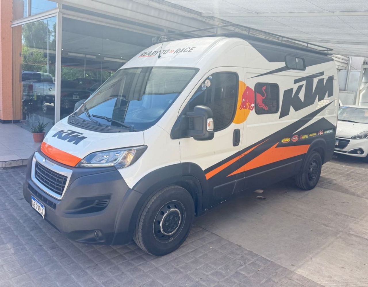 Peugeot Boxer Usada Financiado en Mendoza, deRuedas