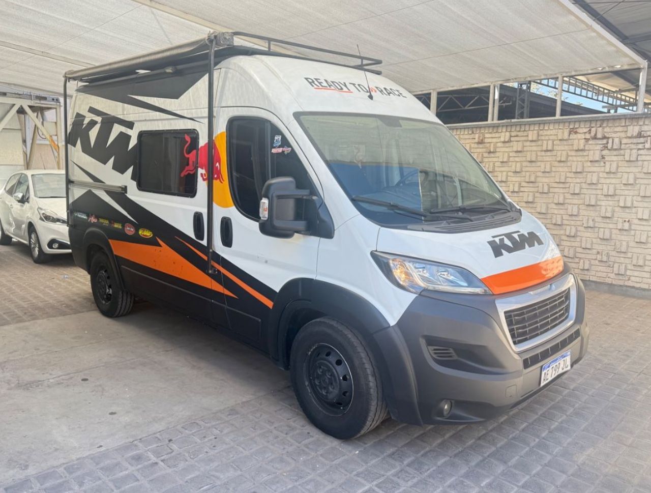 Peugeot Boxer Usada Financiado en Mendoza, deRuedas