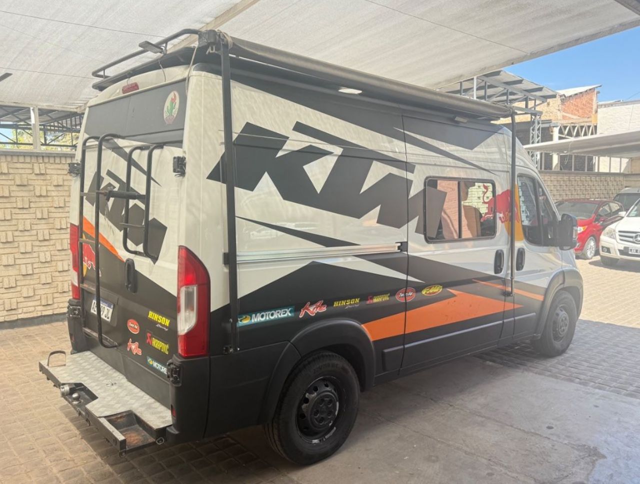 Peugeot Boxer Usada Financiado en Mendoza, deRuedas