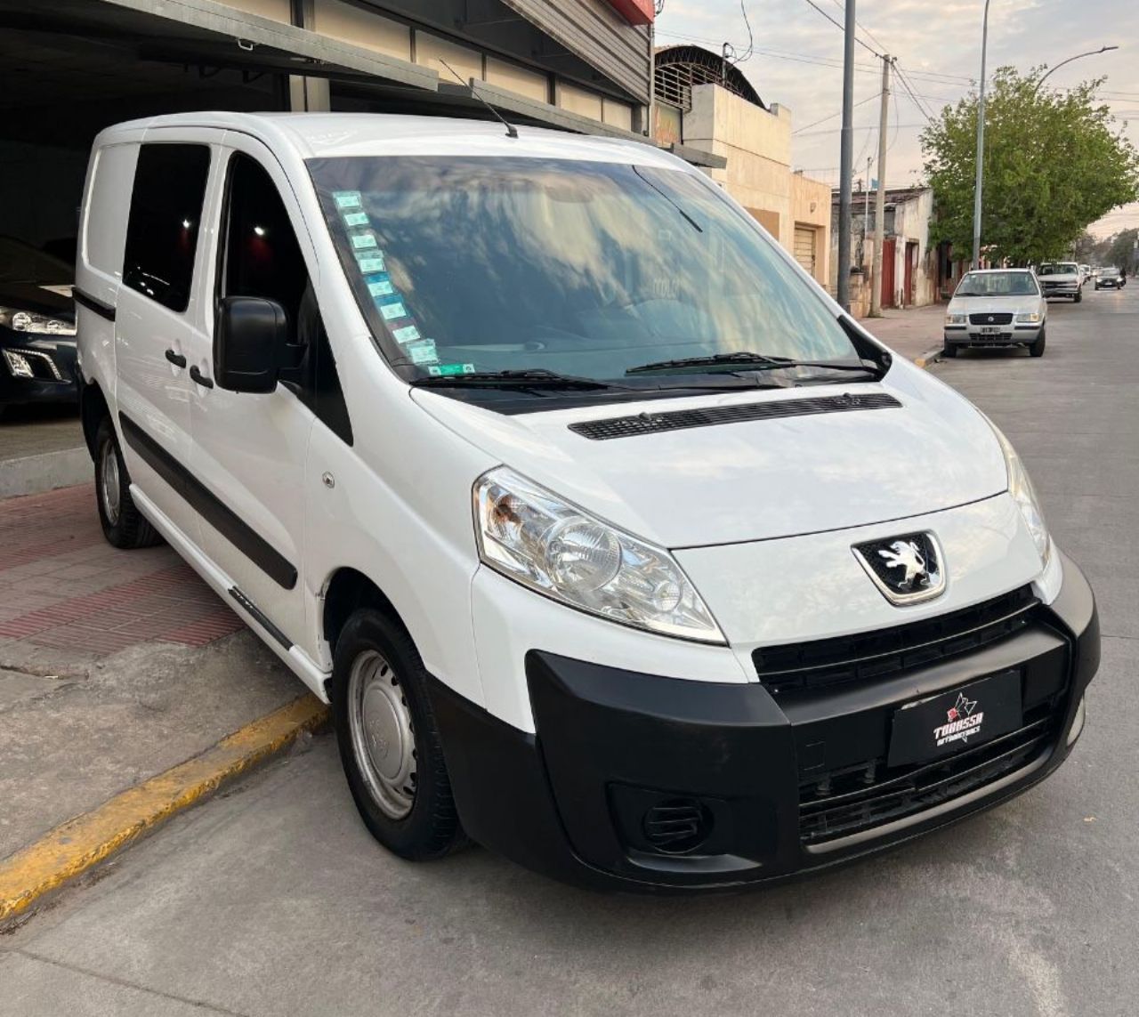 Peugeot Expert Usada en Córdoba, deRuedas