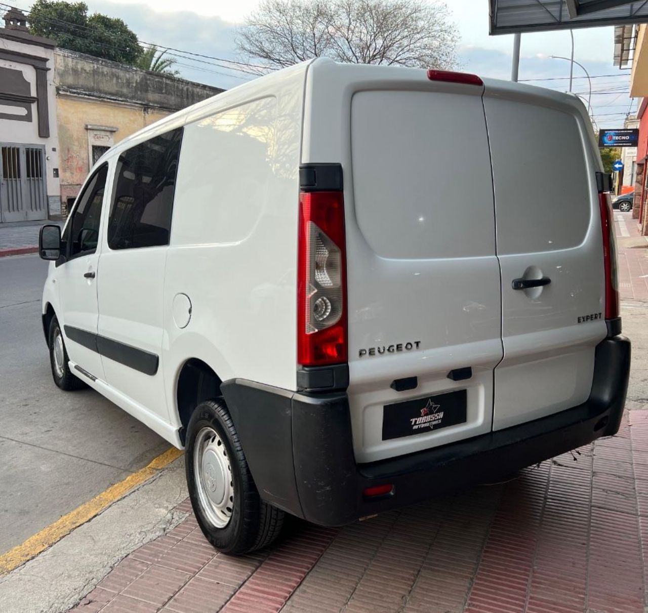 Peugeot Expert Usada en Córdoba, deRuedas