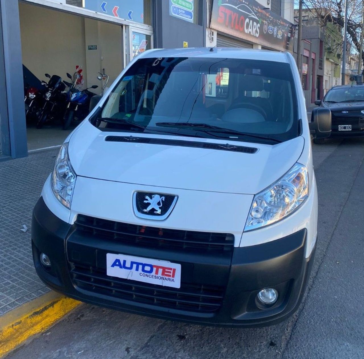 Peugeot Expert Usada Financiado en Córdoba, deRuedas