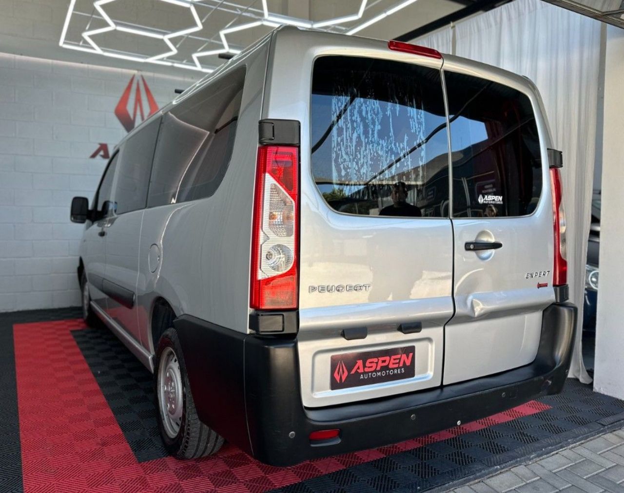 Peugeot Expert Usada Financiado en Córdoba, deRuedas