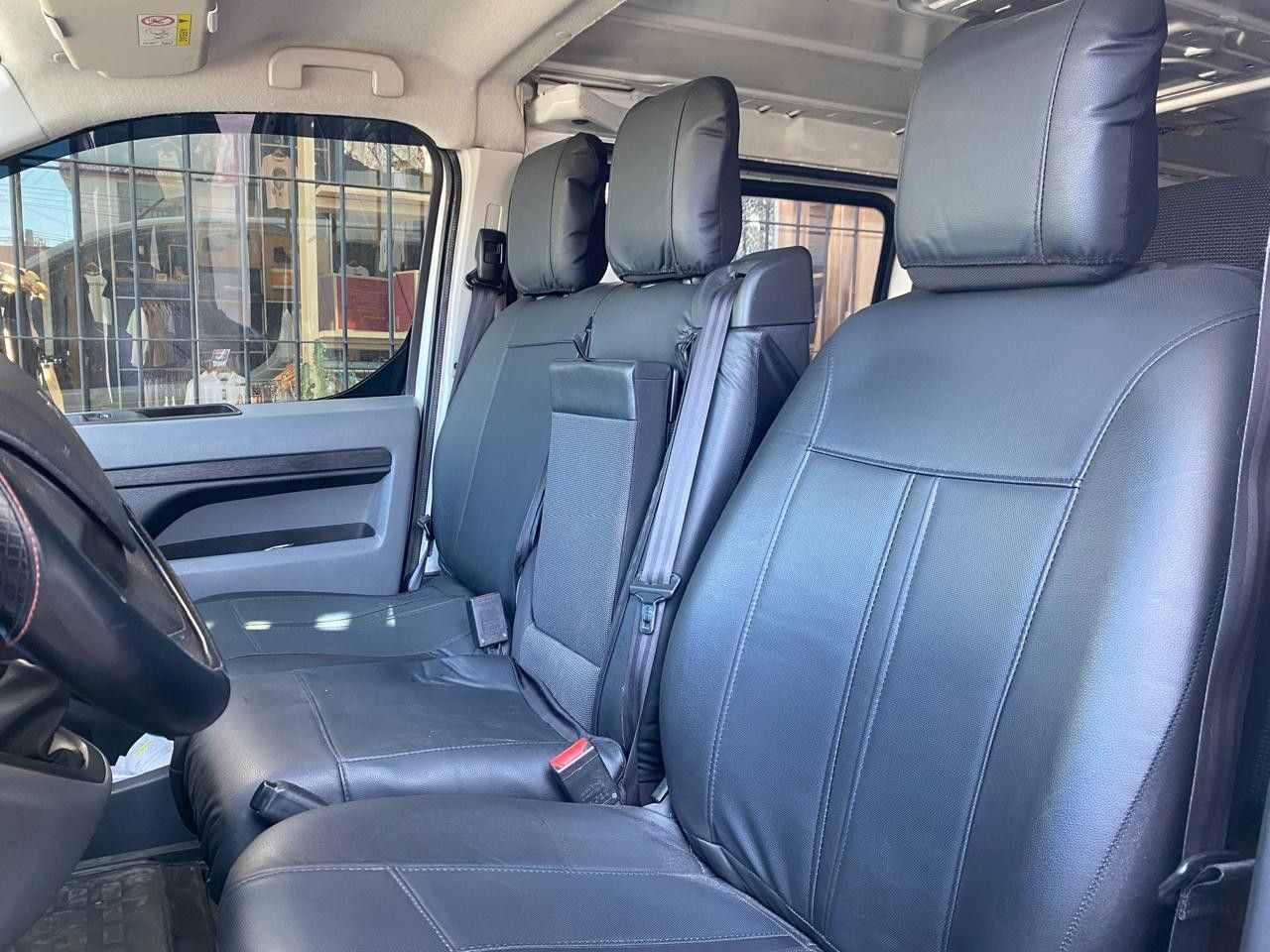 Peugeot Expert Usada Financiado en Córdoba, deRuedas