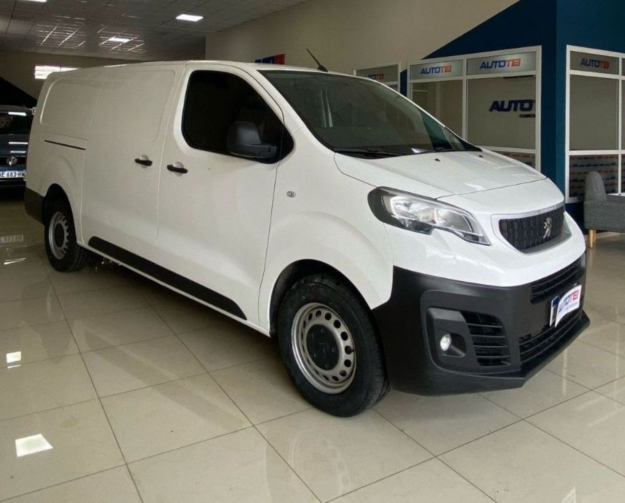 Peugeot Expert Usada Financiado en Córdoba, deRuedas