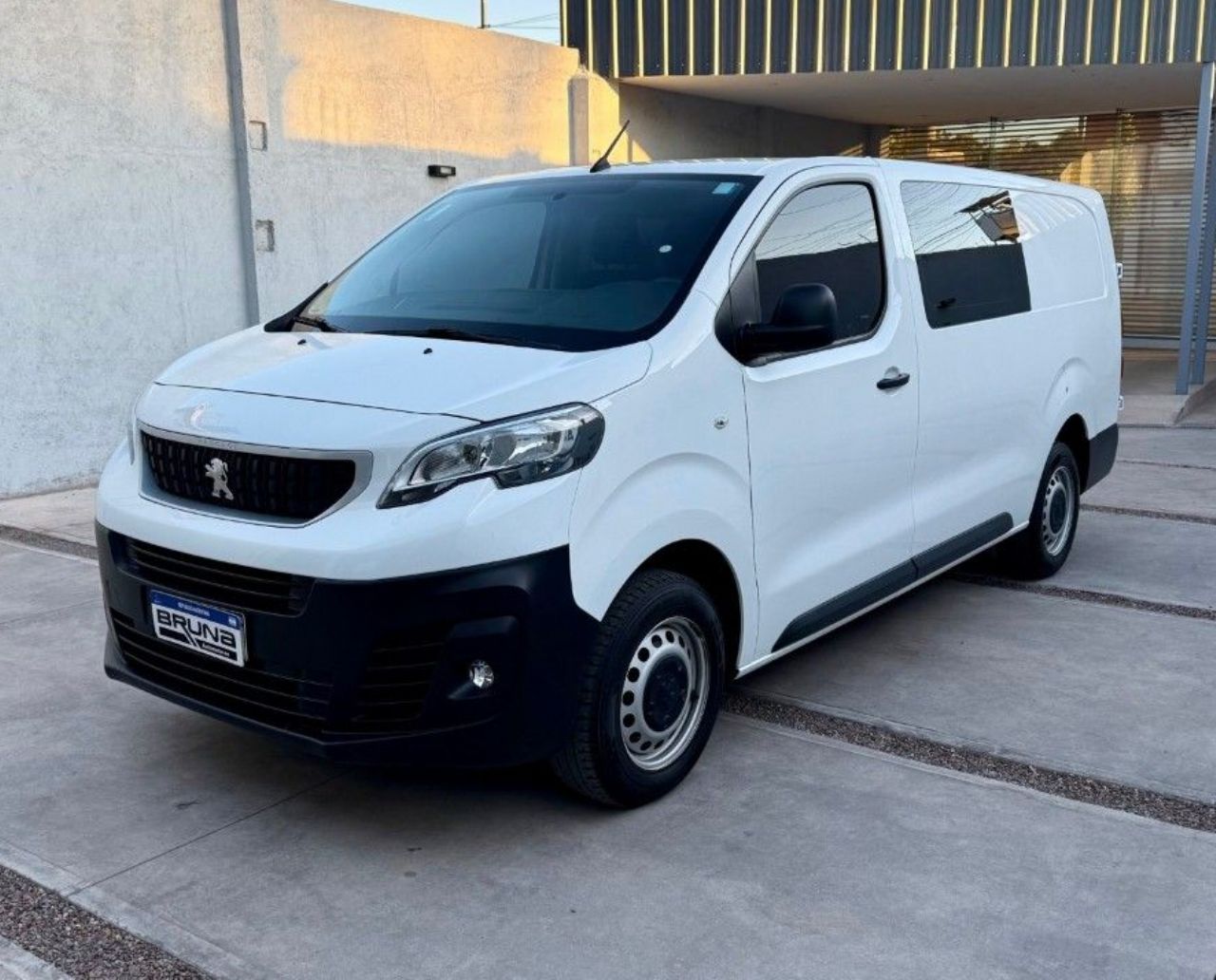 Peugeot Expert Usada en Mendoza, deRuedas