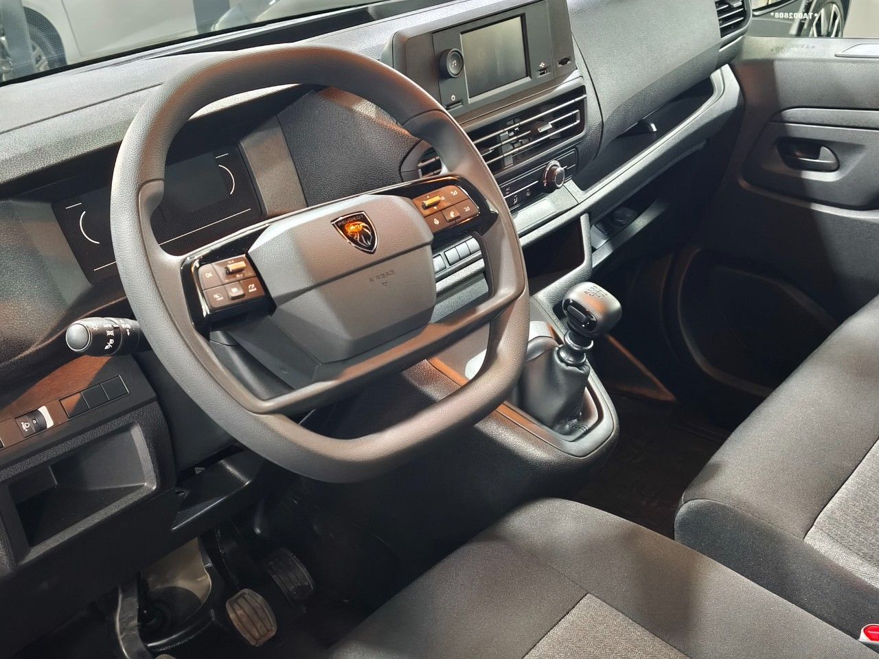 Peugeot Expert Nueva en Mendoza, deRuedas