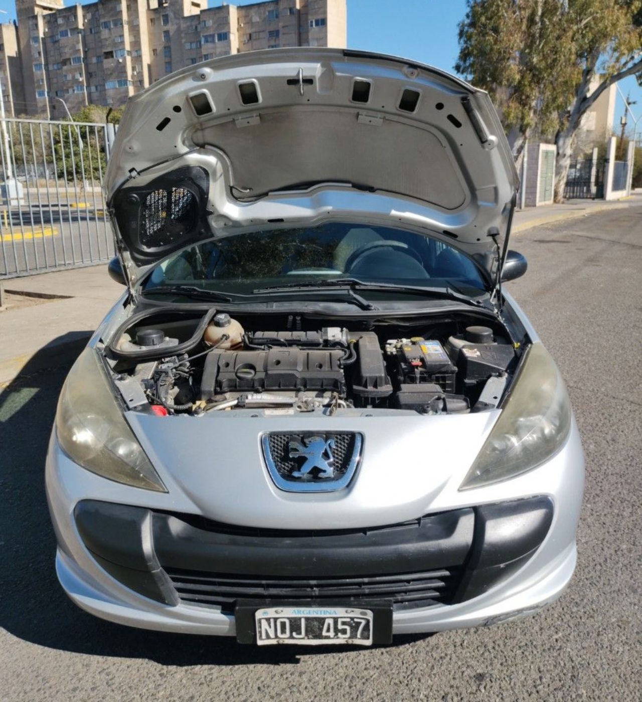 Peugeot Hoggar Usada en Córdoba, deRuedas